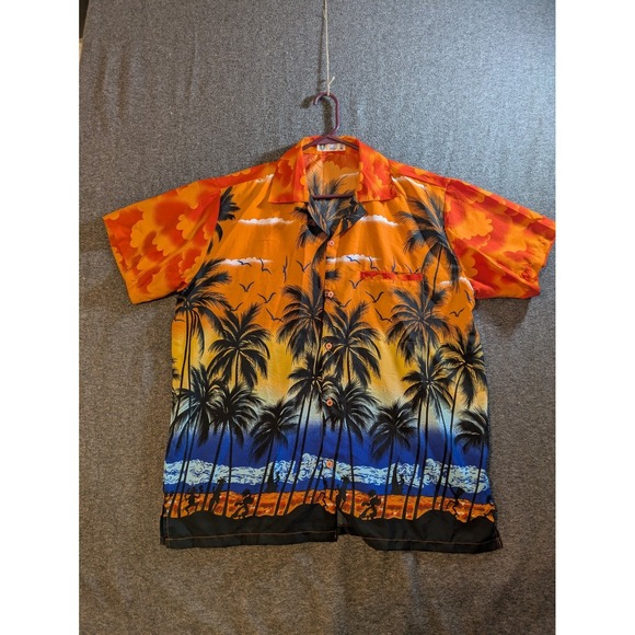 V.H.O. Other - VHO Shirt Mens Button Up Size XL Palm Print Terivoile Colorful Hawaiian Shirt